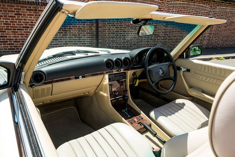 Mercedes-Benz 300 SL 3.0 Automatic