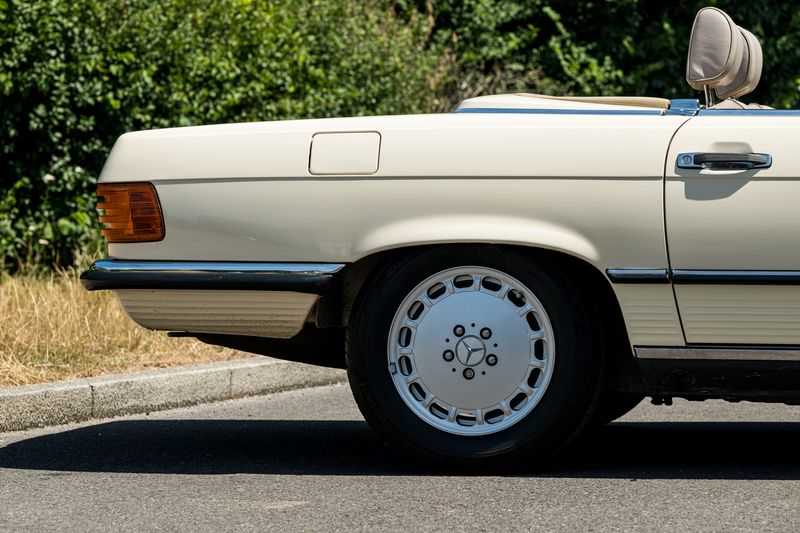 Mercedes-Benz 300 SL 3.0 Automatic