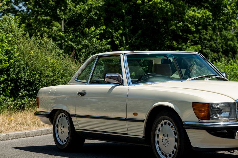 Mercedes-Benz 300 SL 3.0 Automatic