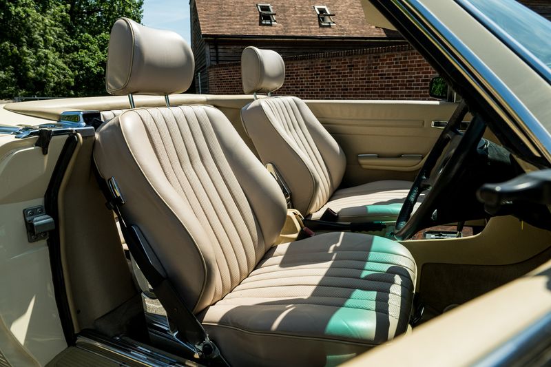 Mercedes-Benz 300 SL 3.0 Automatic