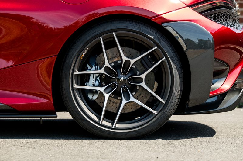 McLaren 765 LT 4.0T V8 Spider