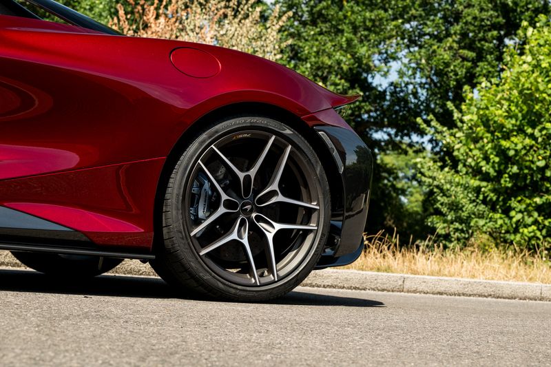 McLaren 765 LT 4.0T V8 Spider
