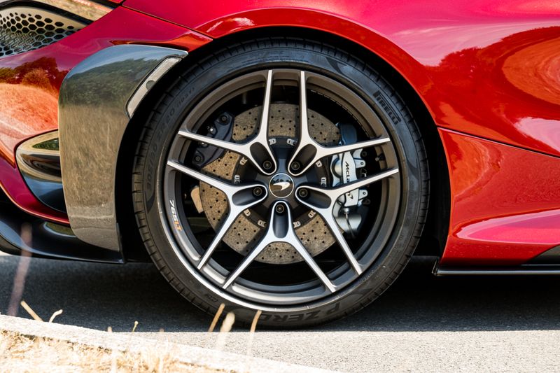 McLaren 765 LT 4.0T V8 Spider