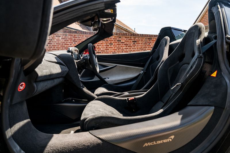 McLaren 765 LT 4.0T V8 Spider