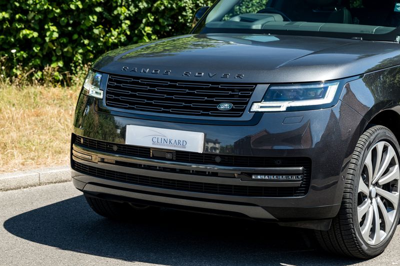 Range Rover P400 Autobiography LWB 7 Seat
