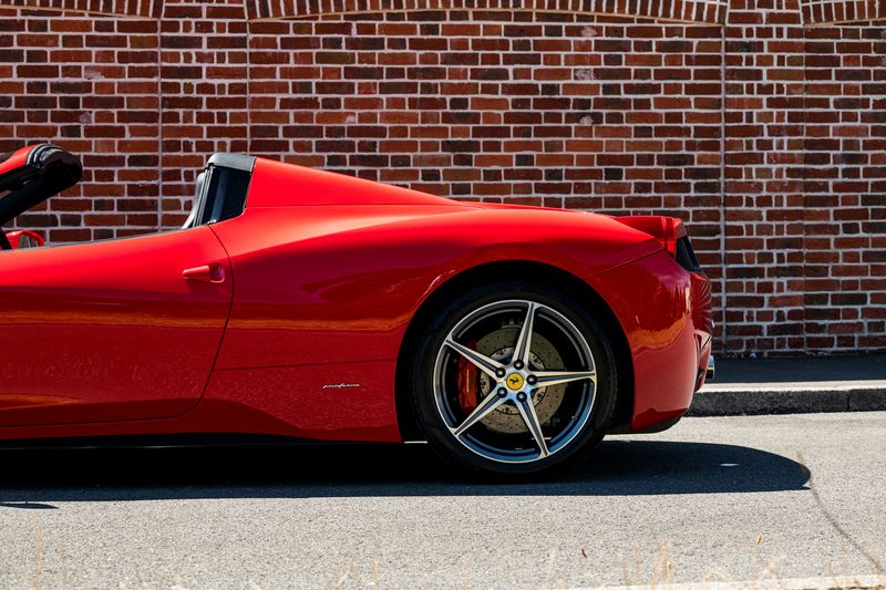 Ferrari 458 4.5 Spider F1 DCT