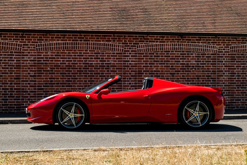 Ferrari 458 4.5 Spider F1 DCT