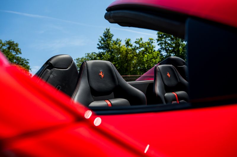 Ferrari 458 4.5 Spider F1 DCT