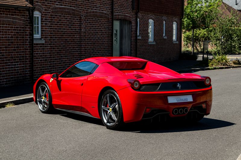 Ferrari 458 4.5 Spider F1 DCT
