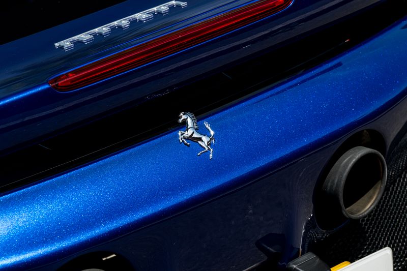 Ferrari SF90 Spider F1 DCT