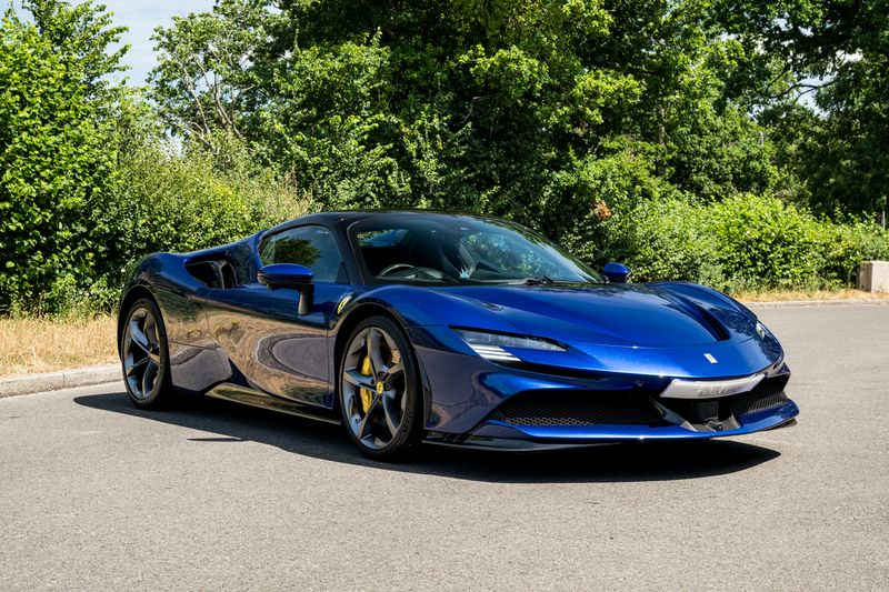 Ferrari SF90 Spider F1 DCT