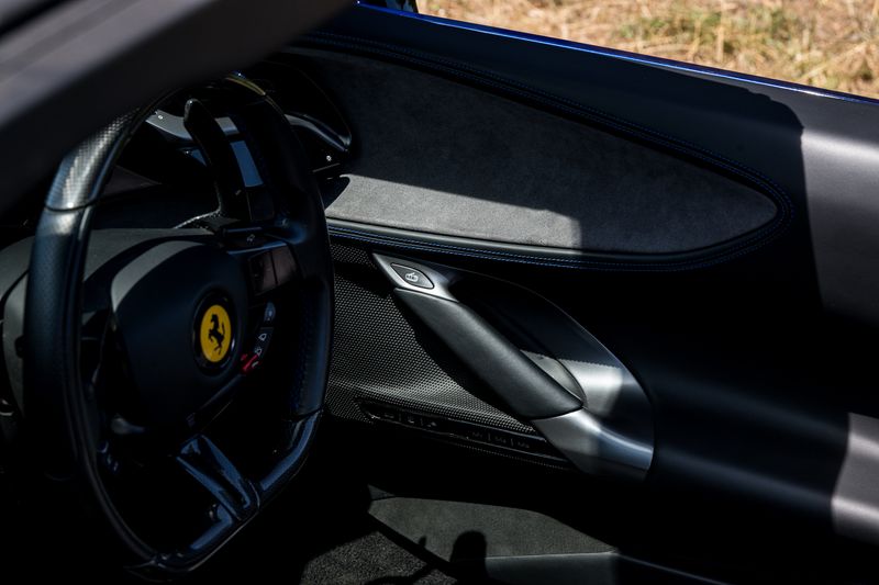 Ferrari SF90 Spider F1 DCT
