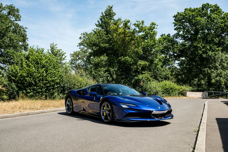 Ferrari SF90 Spider F1 DCT