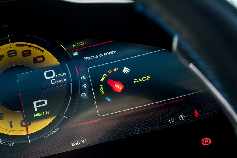 Ferrari SF90 Spider F1 DCT