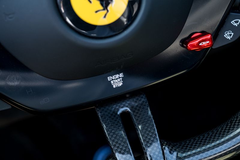 Ferrari SF90 Spider F1 DCT