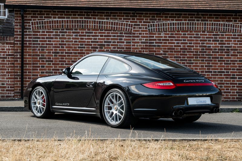 Porsche 911 (997.2) Carrera 4 GTS Coupe PDK AWD