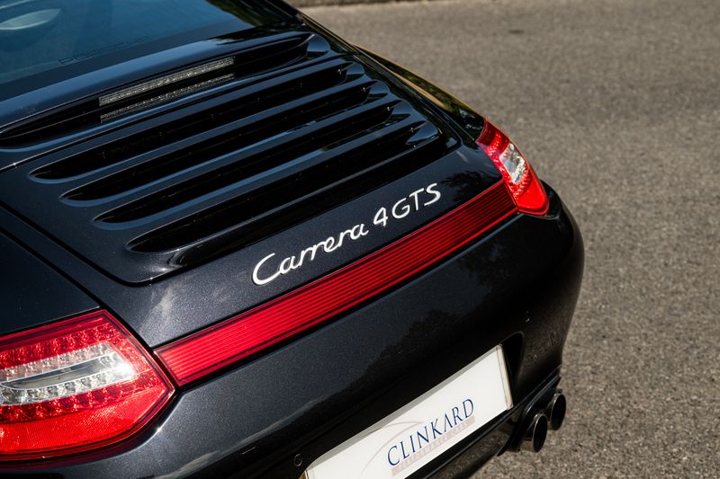 Porsche 911 (997.2) Carrera 4 GTS Coupe PDK AWD