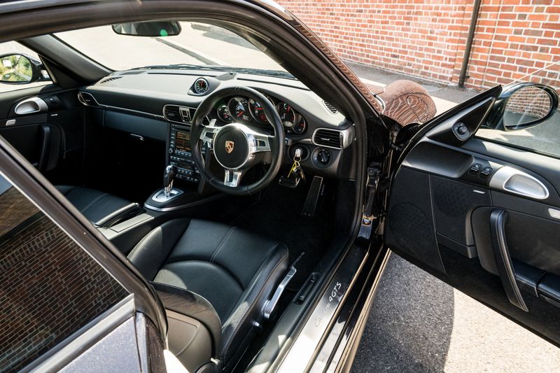 Porsche 911 (997.2) Carrera 4 GTS Coupe PDK AWD