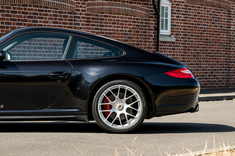 Porsche 911 (997.2) Carrera 4 GTS Coupe PDK AWD