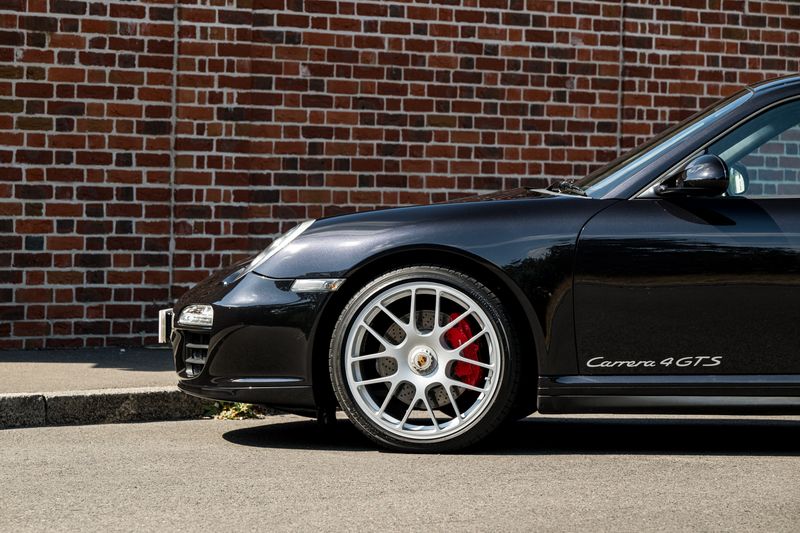 Porsche 911 (997.2) Carrera 4 GTS Coupe PDK AWD