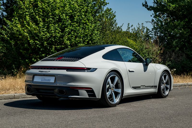 Porsche 911 (992.1) Carrera T