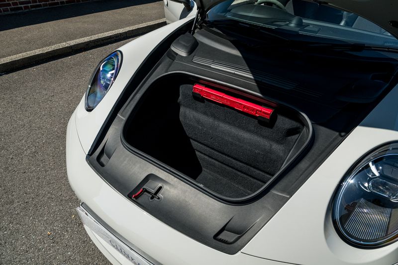 Porsche 911 (992.1) Carrera T
