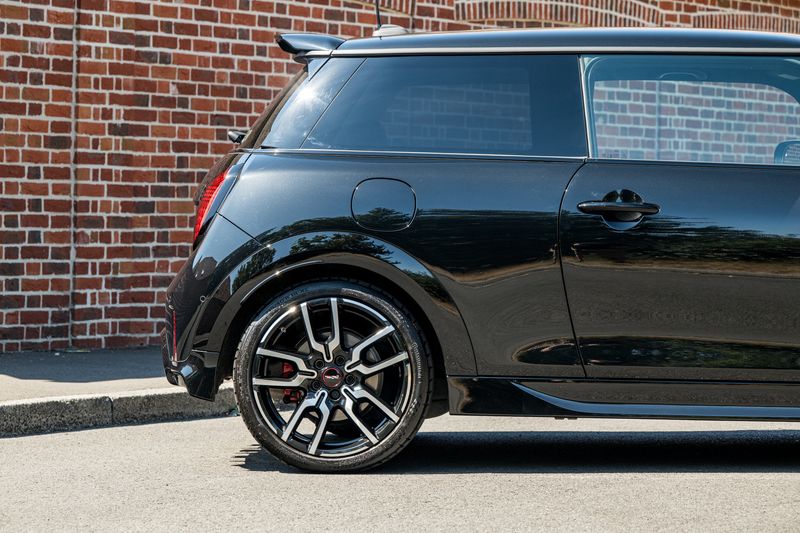 MINI Cooper 2.0 John Cooper Works Hatchback 3dr Petrol Auto (Level 3)