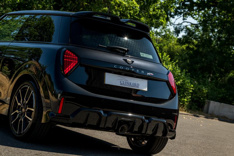 MINI Cooper 2.0 John Cooper Works Hatchback 3dr Petrol Auto (Level 3)