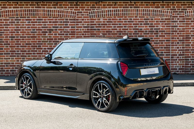 MINI Cooper 2.0 John Cooper Works Hatchback 3dr Petrol Auto (Level 3)