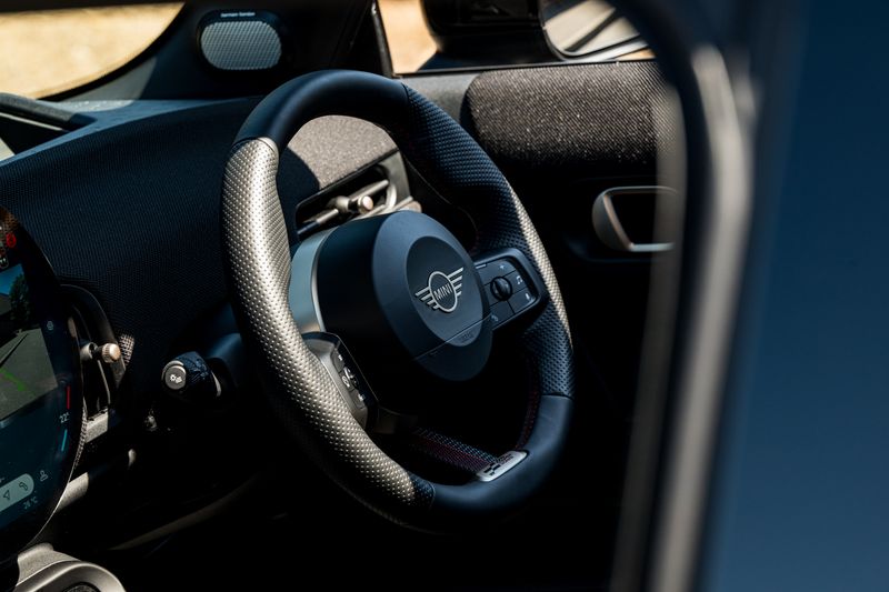 MINI Cooper 2.0 John Cooper Works Hatchback 3dr Petrol Auto (Level 3)