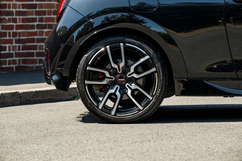 MINI Cooper 2.0 John Cooper Works Hatchback 3dr Petrol Auto (Level 3)