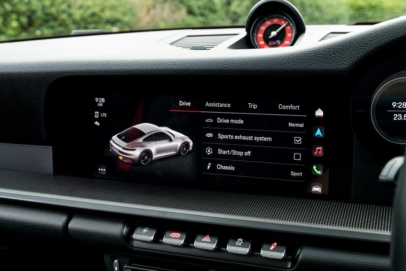Porsche 911  (992.1) GTS PDK  Aerokit