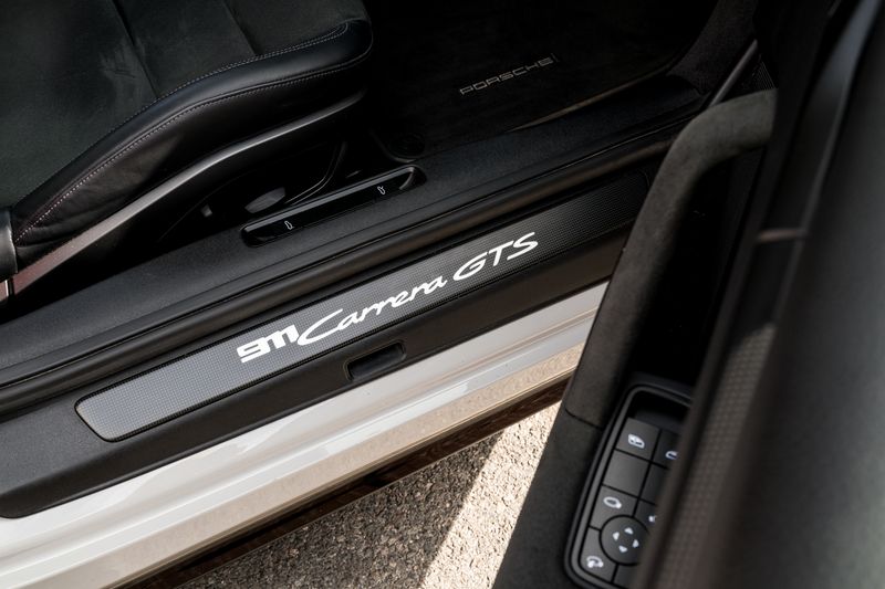 Porsche 911  (992.1) GTS PDK  Aerokit