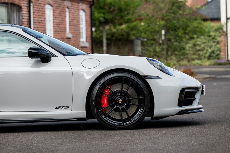 Porsche 911  (992.1) GTS PDK  Aerokit