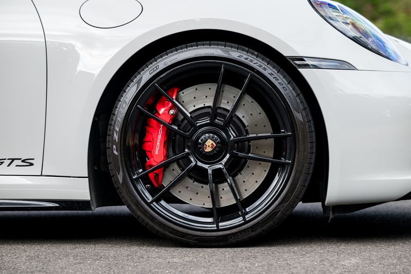 Porsche 911  (992.1) GTS PDK  Aerokit