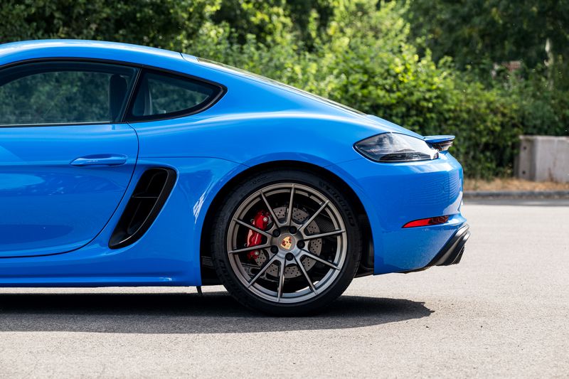 Porsche 718 Cayman GTS 4.0