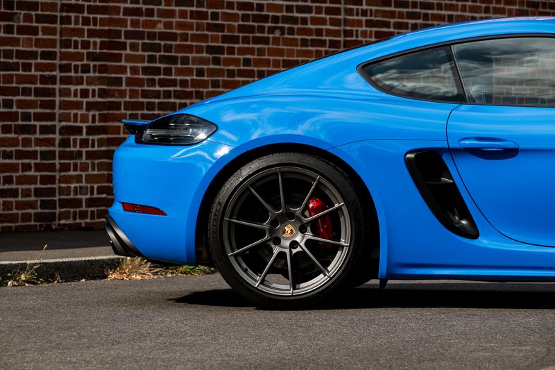 Porsche 718 Cayman GTS 4.0