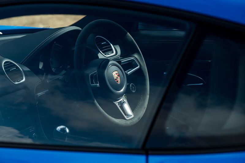 Porsche 718 Cayman GTS 4.0