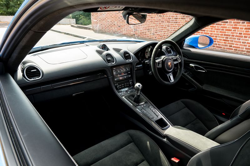 Porsche 718 Cayman GTS 4.0