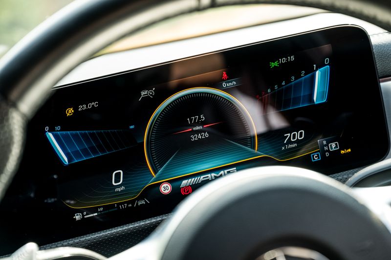 Mercedes-Benz CLA 2.0 CLA35 AMG (Premium Plus) Coupe