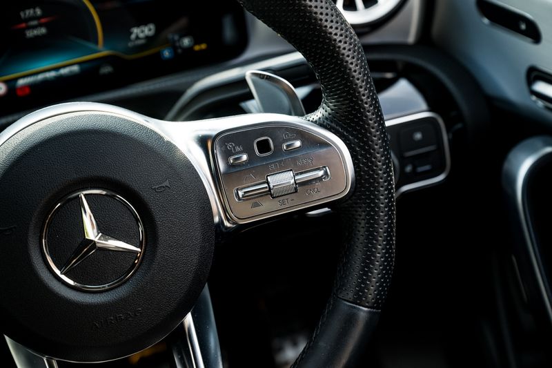 Mercedes-Benz CLA 2.0 CLA35 AMG (Premium Plus) Coupe