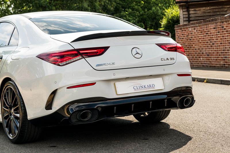 Mercedes-Benz CLA 2.0 CLA35 AMG (Premium Plus) Coupe