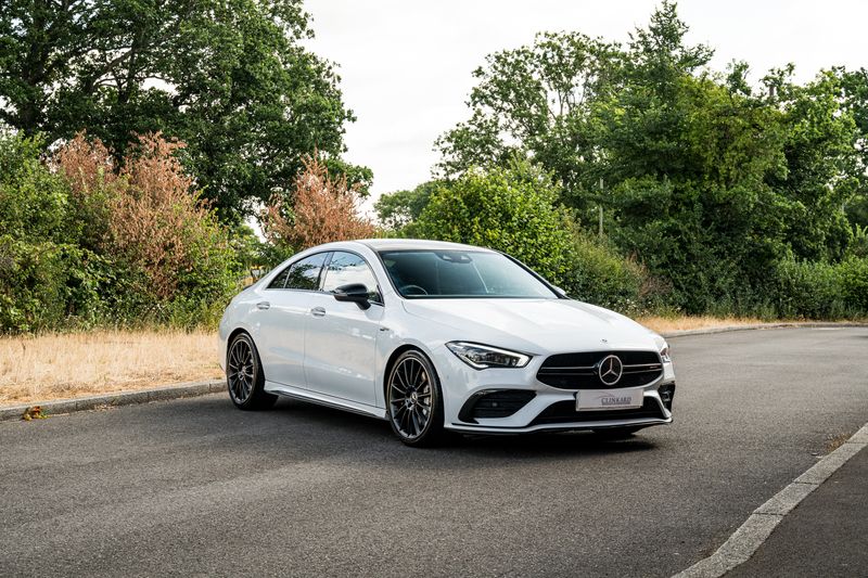Mercedes-Benz CLA 2.0 CLA35 AMG (Premium Plus) Coupe