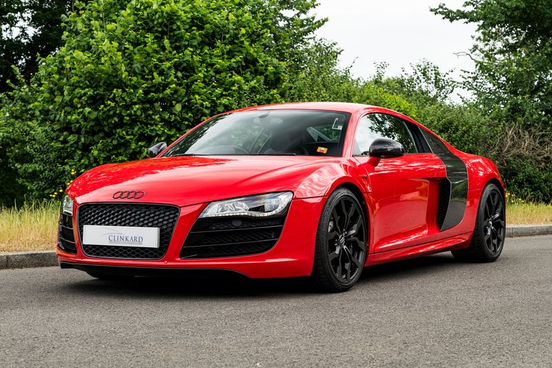 Audi R8 5.2 FSI V10 Quattro (Manual)
