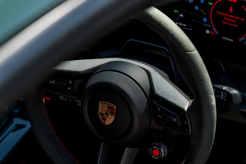 Porsche 911 (992.2) GTS PDK Aerokit
