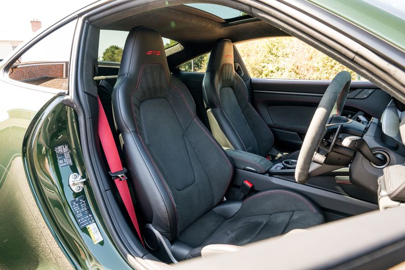 Porsche 911 (992.2) GTS PDK Aerokit