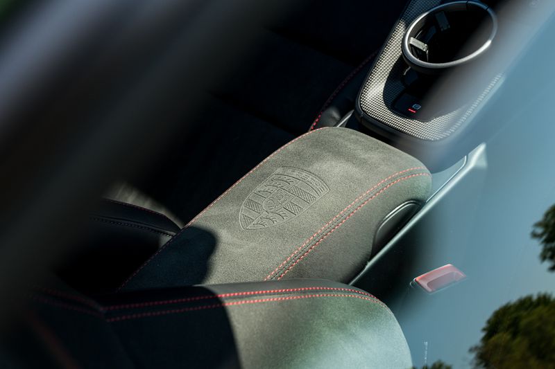 Porsche 911 (992.2) GTS PDK Aerokit