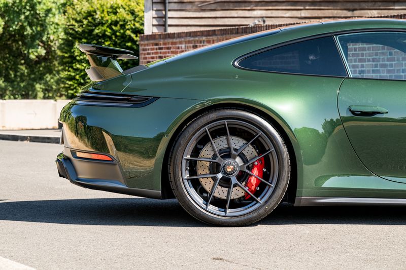 Porsche 911 (992.2) GTS PDK Aerokit