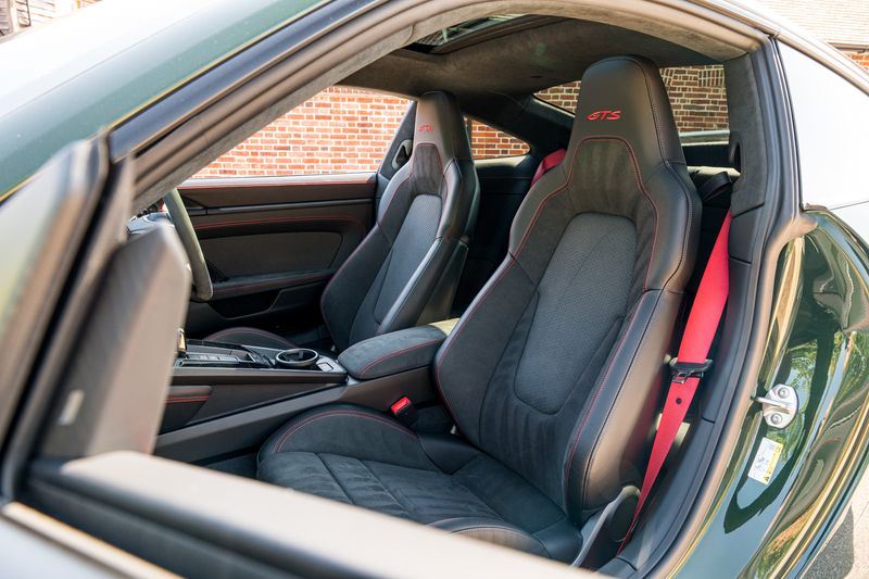 Porsche 911 (992.2) GTS PDK Aerokit
