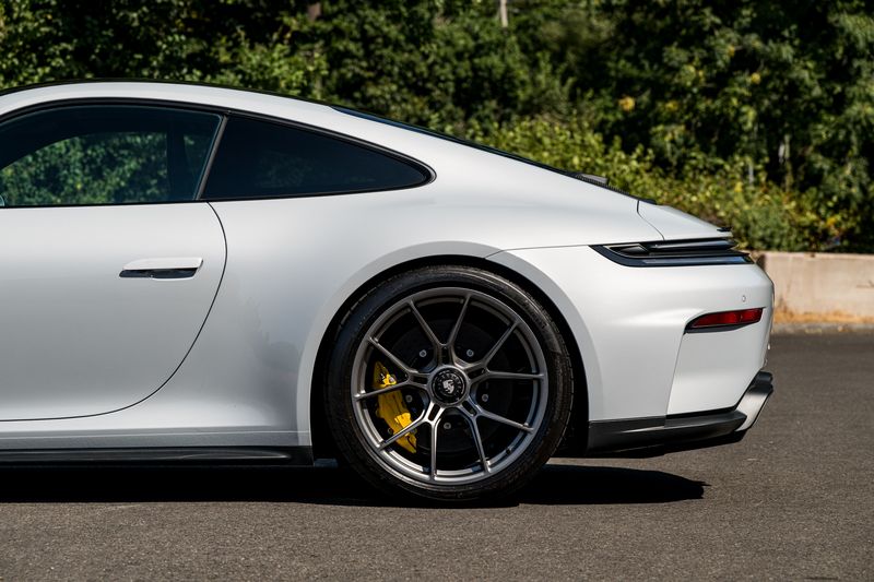 Porsche 911 (992.2) GT3 Touring PDK